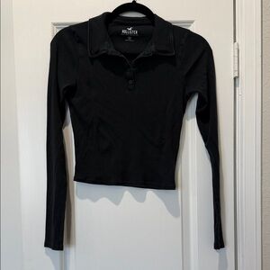 Hollister Women's Black Button Down Shirt